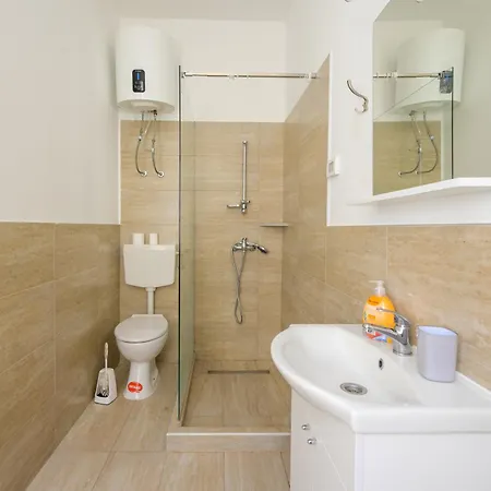 Studio Apartments Tiho & Nena Pula Exterior foto