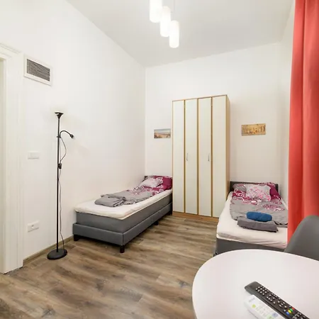 Studio Apartments Tiho & Nena Pula Exterior foto