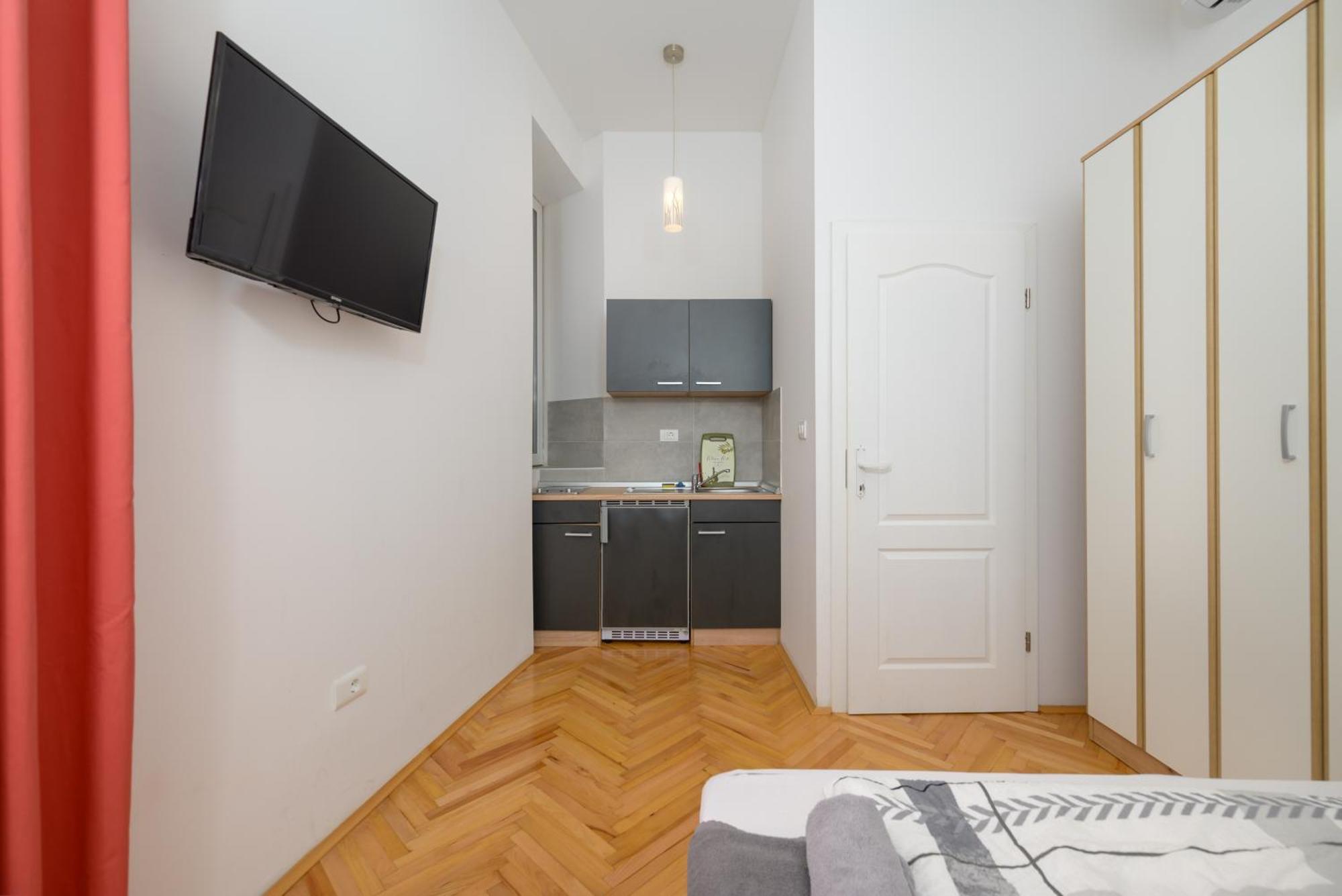 Tiho & Nena Apartment